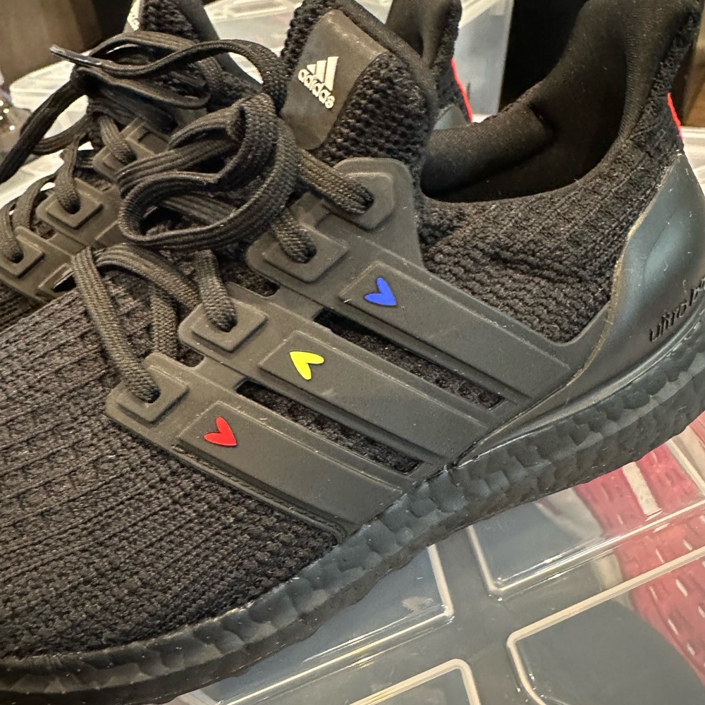 Adidas Ultraboost 4.0 DNA ‘Black heart’ with Red, Yellow, Blue Accent hearts